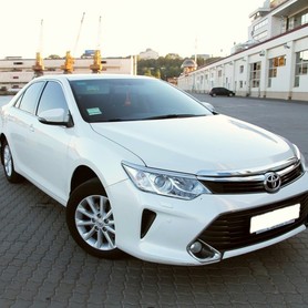 Toyota Camry 50 - авто на весілля у Одесі - портфоліо 1