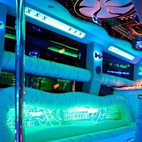 Hummer H2 Mega Limo - авто на весілля у Запоріжжі - портфоліо 3
