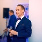 Ведущий Вячеслав Холод