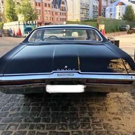 212 Buick Skylark Custom черный ретро авто аренда - авто на весілля у Києві - портфоліо 5