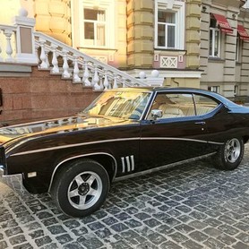 212 Buick Skylark Custom черный ретро авто аренда - авто на весілля у Києві - портфоліо 1