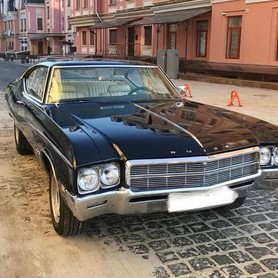 212 Buick Skylark Custom черный ретро авто аренда - авто на весілля у Києві - портфоліо 3