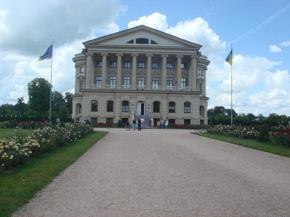 Батурин