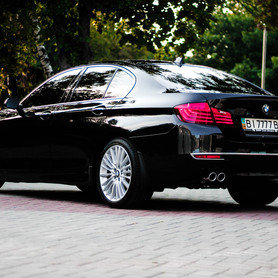 BMW 520d Luxury Line - авто на весілля у Полтаві - портфоліо 3