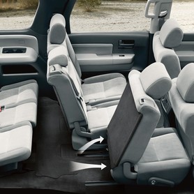 Toyota Sequoia Platinum - авто на весілля у Києві - портфоліо 3