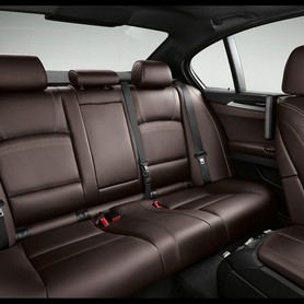 BMW 5 серии F10 - авто на весілля у Херсоні - портфоліо 5