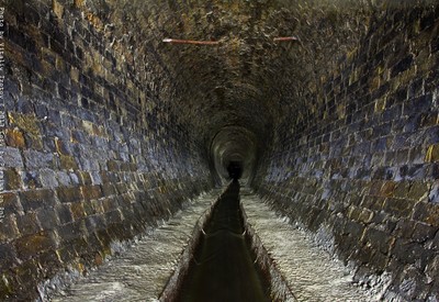 Подземная река Клов - місце для фотосесій у Києві - портфоліо 4