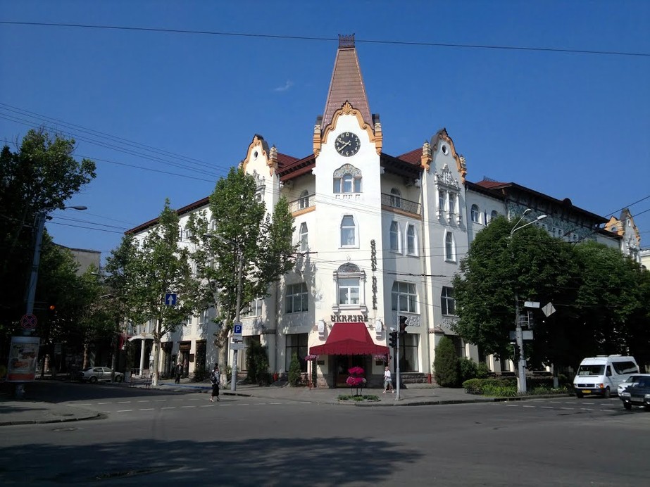 Отель Украина