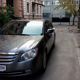 Toyota Avalon - авто на весілля у Кропивницькому - портфоліо 1