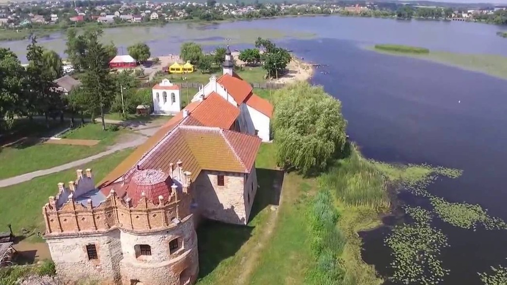 Староконстантиновский замок (Замок князей Острожских)