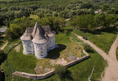 Покровская церковь-крепость - місце для фотосесій у Хмельницької області - портфоліо 4