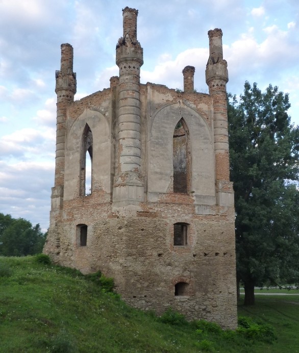 Новомалинский замок