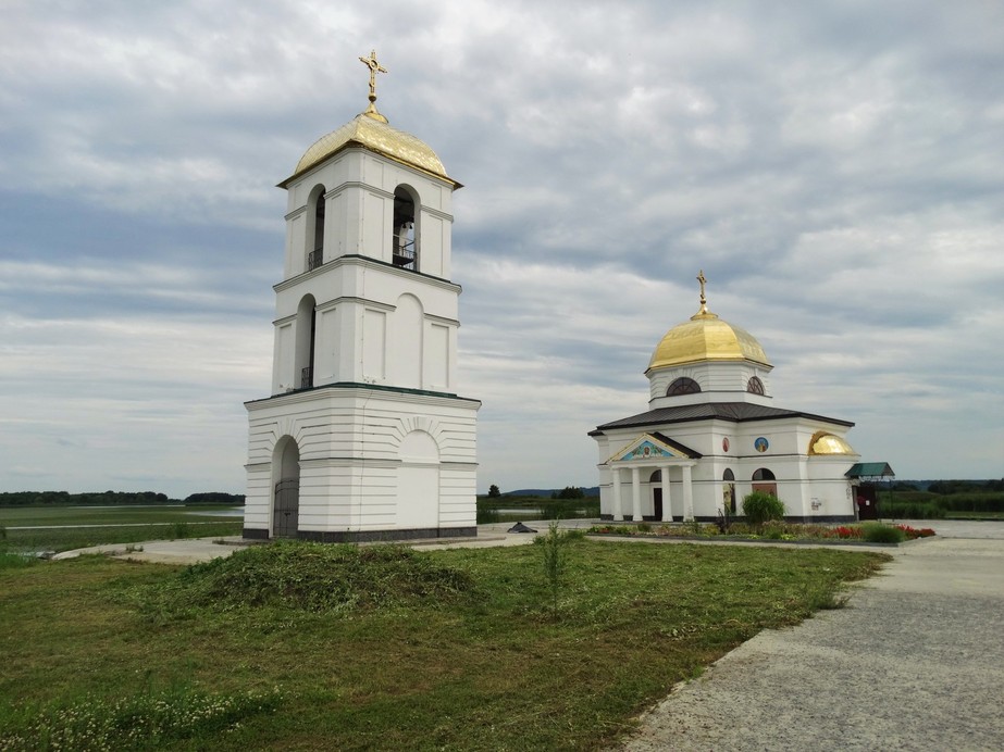 Затопленное село Гусинцы
