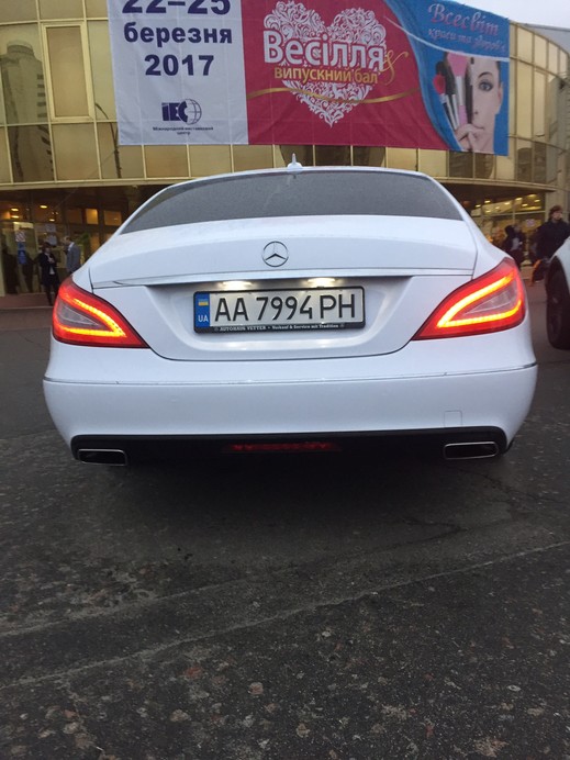 Mercedes CLS 6,3 AMG white 