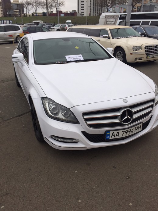 Mercedes CLS 6,3 AMG white 