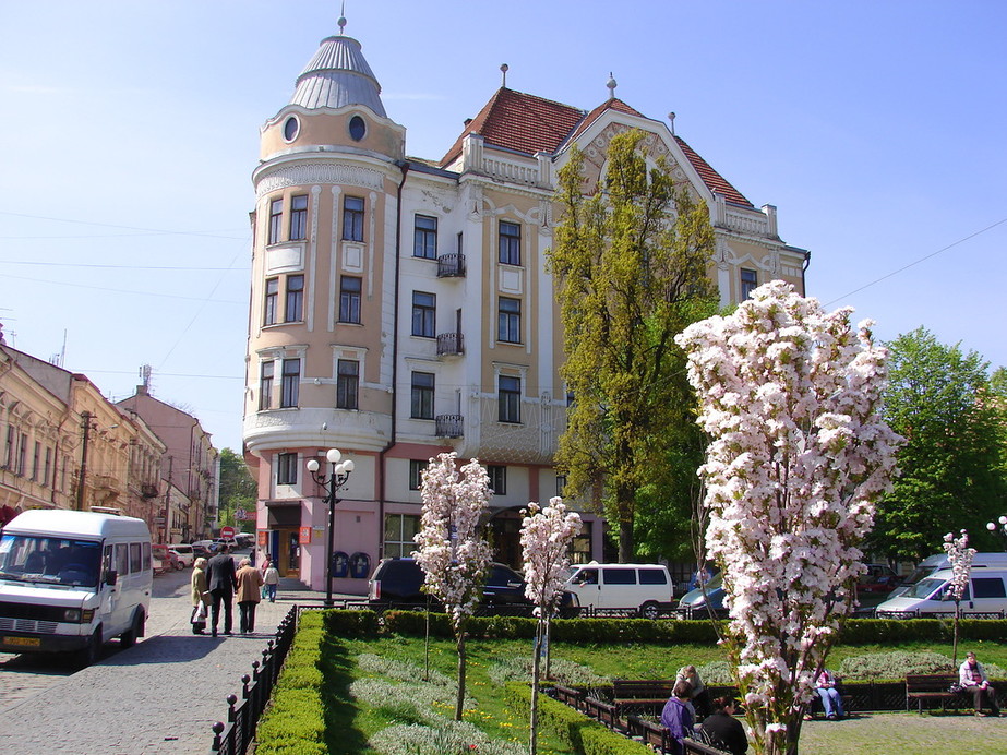 Площадь Филармонии