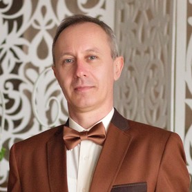Константин Карих