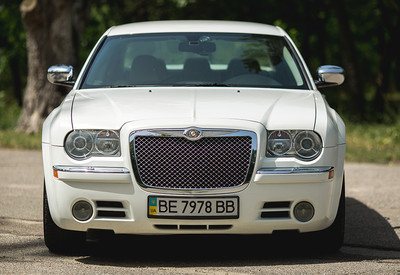 Екатерина Chrysler 300C - фото 3