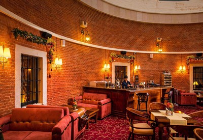Отель Citadel Inn - місце для фотосесій у Львові - портфоліо 5