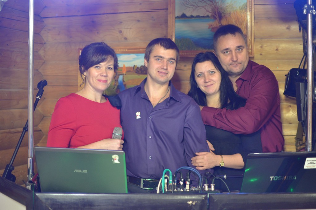 Роман Дерека