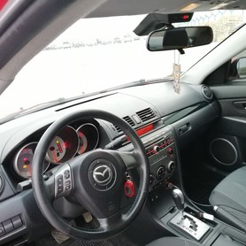 Mazda 3 - авто на весілля у Одесі - портфоліо 3