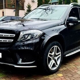 253 Позашляховик Mercedes-Benz GLS 350 оренда - авто на весілля у Києві - портфоліо 2