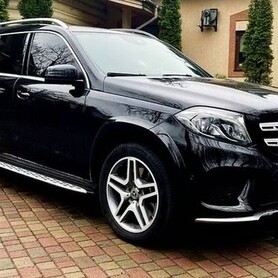 253 Позашляховик Mercedes-Benz GLS 350 оренда - авто на весілля у Києві - портфоліо 1