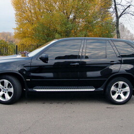 262 Позашляховик BMW X5 чорний - авто на весілля у Києві - портфоліо 5
