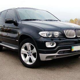 262 Позашляховик BMW X5 чорний - авто на весілля у Києві - портфоліо 3
