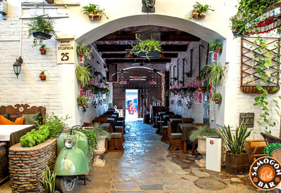 Летний дворик "Samogon Fish Bar" - фото 2