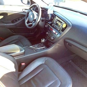 228 Kia Optima білий - авто на весілля у Києві - портфоліо 3