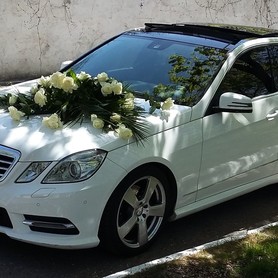 Mercedes-Benz W212 - авто на весілля у Маріуполі - портфоліо 2