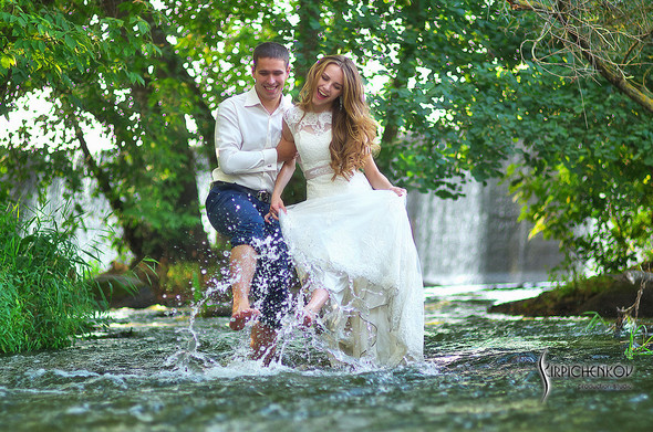 Свадебные фото в каньоне Буки и выездная церемония в ресторане Фортеця - фото №39