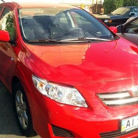 183 Toyota Corolla червона - авто на весілля у Києві - портфоліо 1