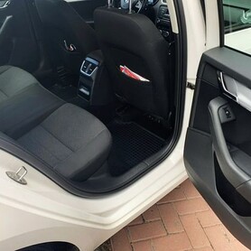 178 Skoda Octavia A7 білий - авто на весілля у Києві - портфоліо 4