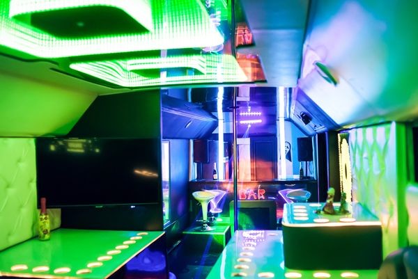 063 Bus DANCEBUS MANHATTAN Петті бас 