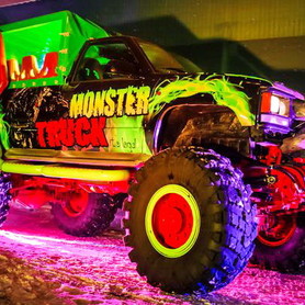 069 Party Bus Monster truck patty bas - авто на весілля у Києві - портфоліо 2