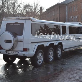 Лімузин Мерседес Гєлік 4 вісі (Gelandewagen) - авто на весілля у Рівному - портфоліо 4