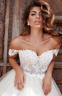Love is - весільна сукня, салон у Чернігові - фото 2