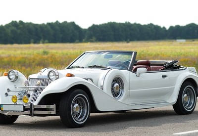 Evgeniy Mitsuoka retro car - фото 1