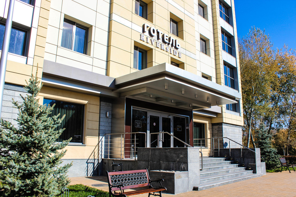Гостинично-ресторанный комплекс RIVERSIDE