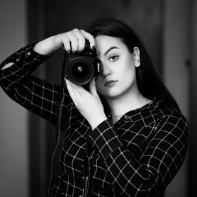 Ваш личный фотограф :)