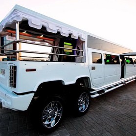 019 Лімузин Mega Hummer H2 білий - авто на весілля у Києві - портфоліо 2