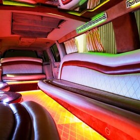 026 Лімузин Infiniti QX56 біла оренда прокат - авто на весілля у Києві - портфоліо 5