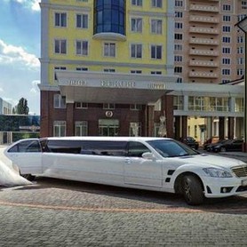 030 Лімузин Mercedes W221 S600 білий - авто на весілля у Києві - портфоліо 1