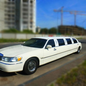 046 Лімузин Lincoln Town Car 120 ванільний - авто на весілля у Києві - портфоліо 2
