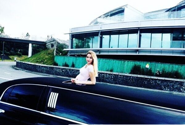 049 Лімузин Lincoln Town Car 120 чорний оренда 