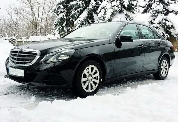 110 Mercedes W212 E200 
