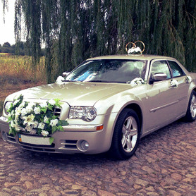 131 Chrysler 300C шампань - авто на весілля у Києві - портфоліо 4