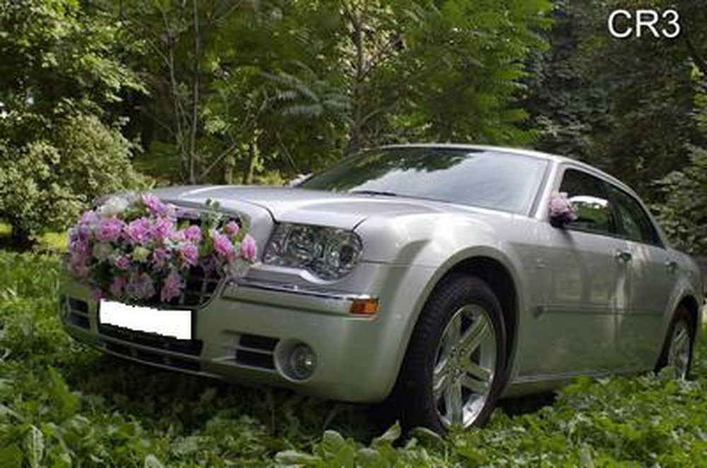 138 Chrysler 300C сріблястий 
